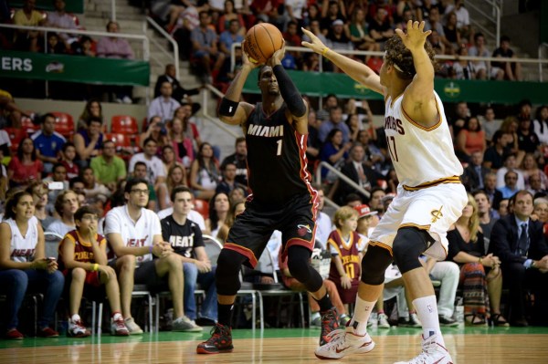 对手高压下 对手高压下