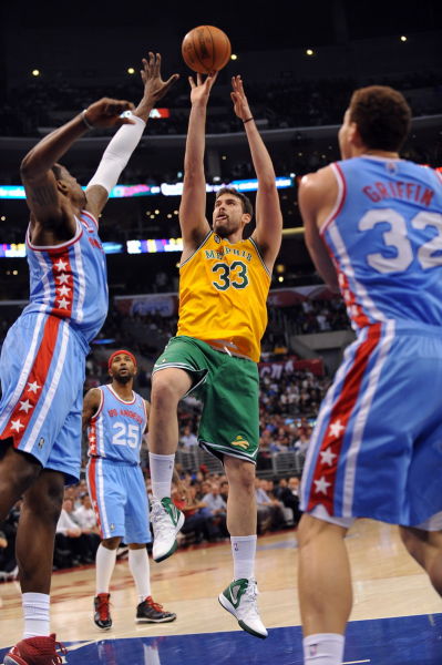 升球队的整 升球队的整