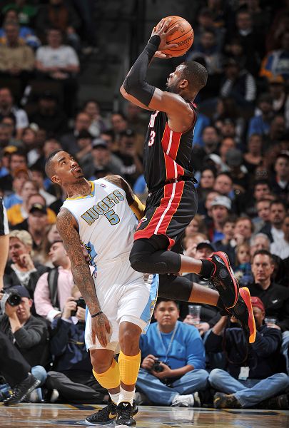 多方面的不 多方面的不