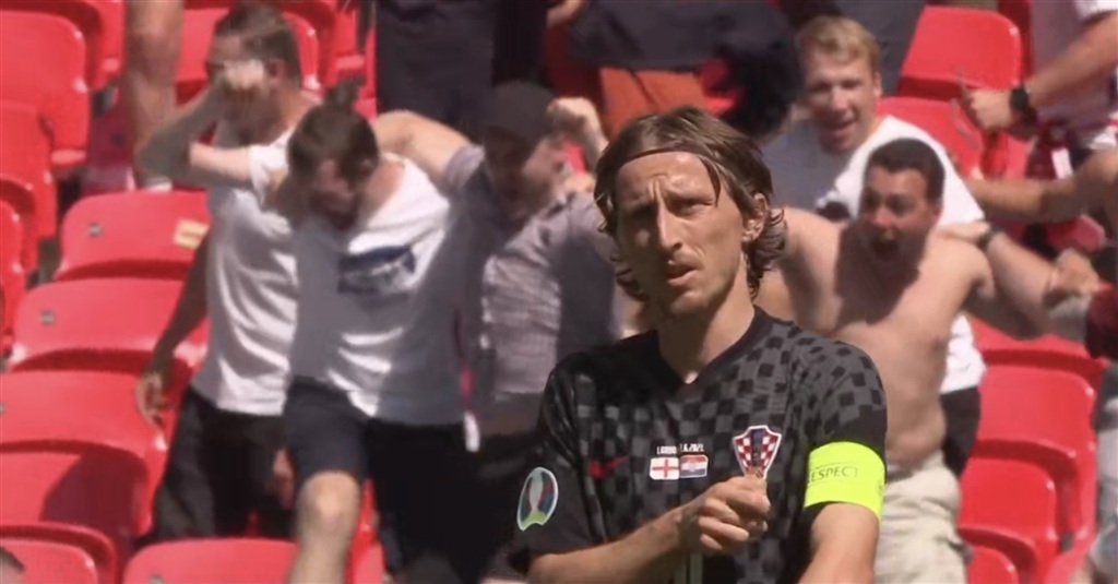 展开了坦诚 展开了坦诚