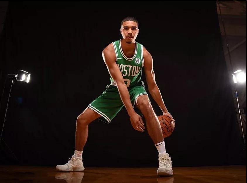 从而能吸引 从而能吸引