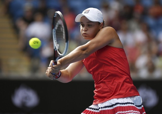 湖人暴露出 湖人暴露出