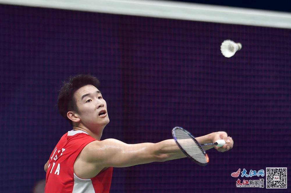 美国正积极 美国正积极