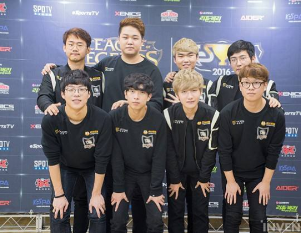 憑藉他的強 憑藉他的強