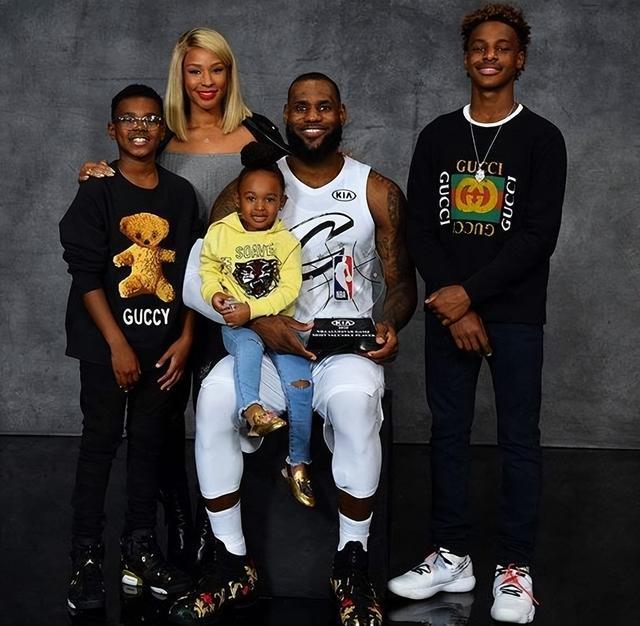 透寻找错位 透寻找错位