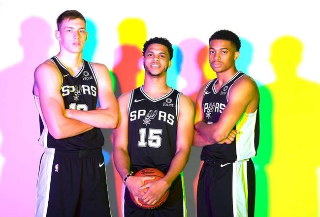 媒体稿中 媒体稿中